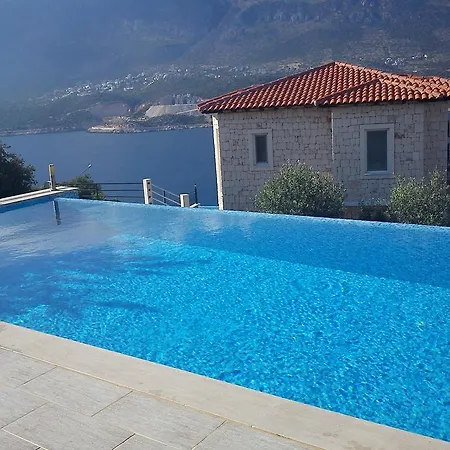 Kastello Villa Kas